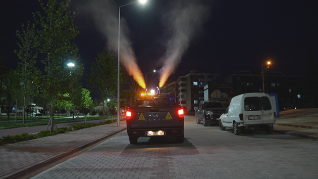 KARATAY BELEDİYESİ’NDEN BAYRAM ÖNCESİ İLAÇLAMA MESAİSİ
