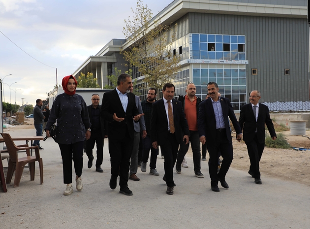 HASAN KILCA, AK PARTİ GENEL MERKEZ YEREL YÖNETİMLER BAŞKAN YARDIMCISI CEMİL YAMAN’I KARATAY’DA AĞIRLADI