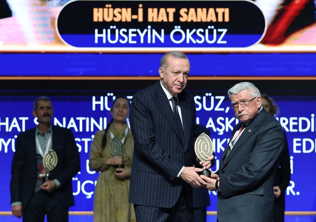 DR. HÜSEYİN ÖKSÜZ YAŞAYAN İNSAN HAZİNELERİ ÖDÜLÜNÜN SAHİBİ OLDU