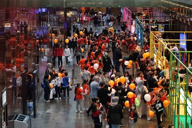 BAŞKAN ALTAY TÜM MİNİK OKURLARI VE AİLELERİ 2. ÇOCUK KİTAP GÜNLERİ’NE DAVET ETTİ